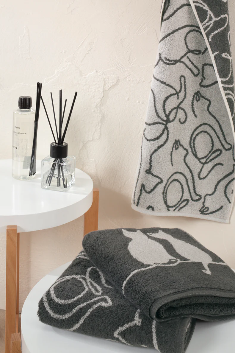 3 x Handdoeken Cats Basalt-Platin 50x100 cm - Afbeelding 3